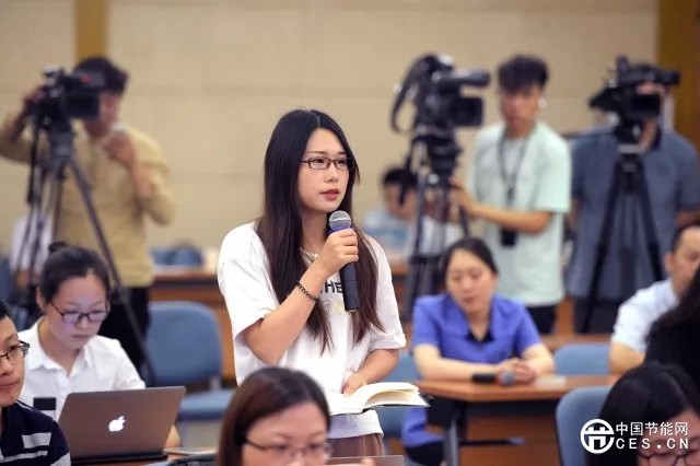 国家发展改革委举行专题华体会平台(中国)发布会 介绍创新和完善促进绿色发展价格机制有关情况