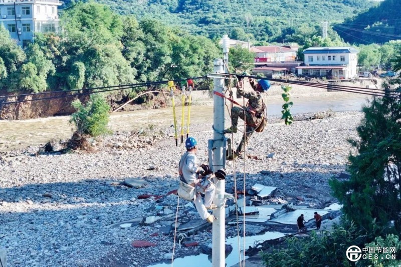 能源电力系统奋战防汛救灾一线